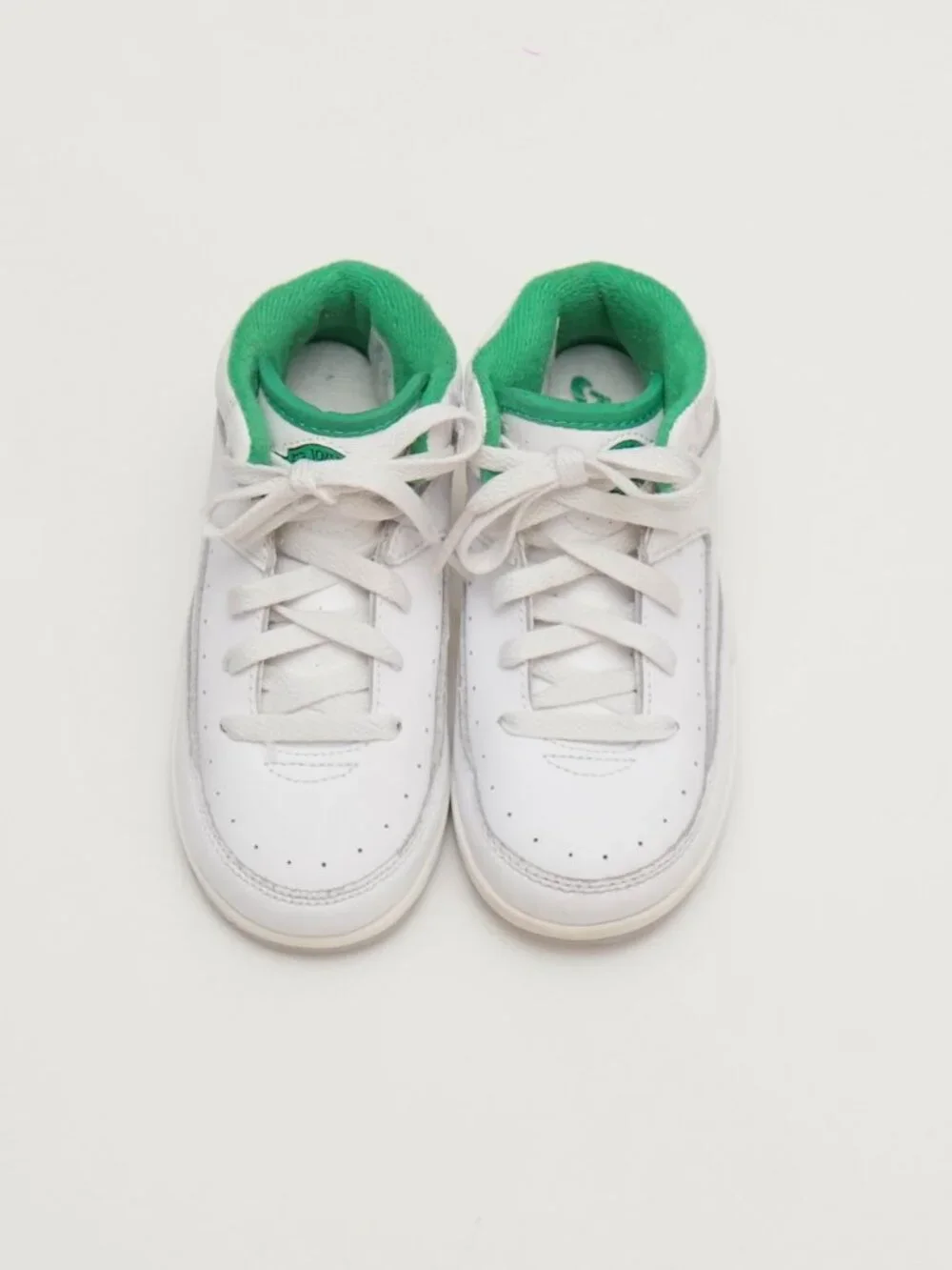 Air Jordan 1 Retro OG High Lucky Green - Size 9C